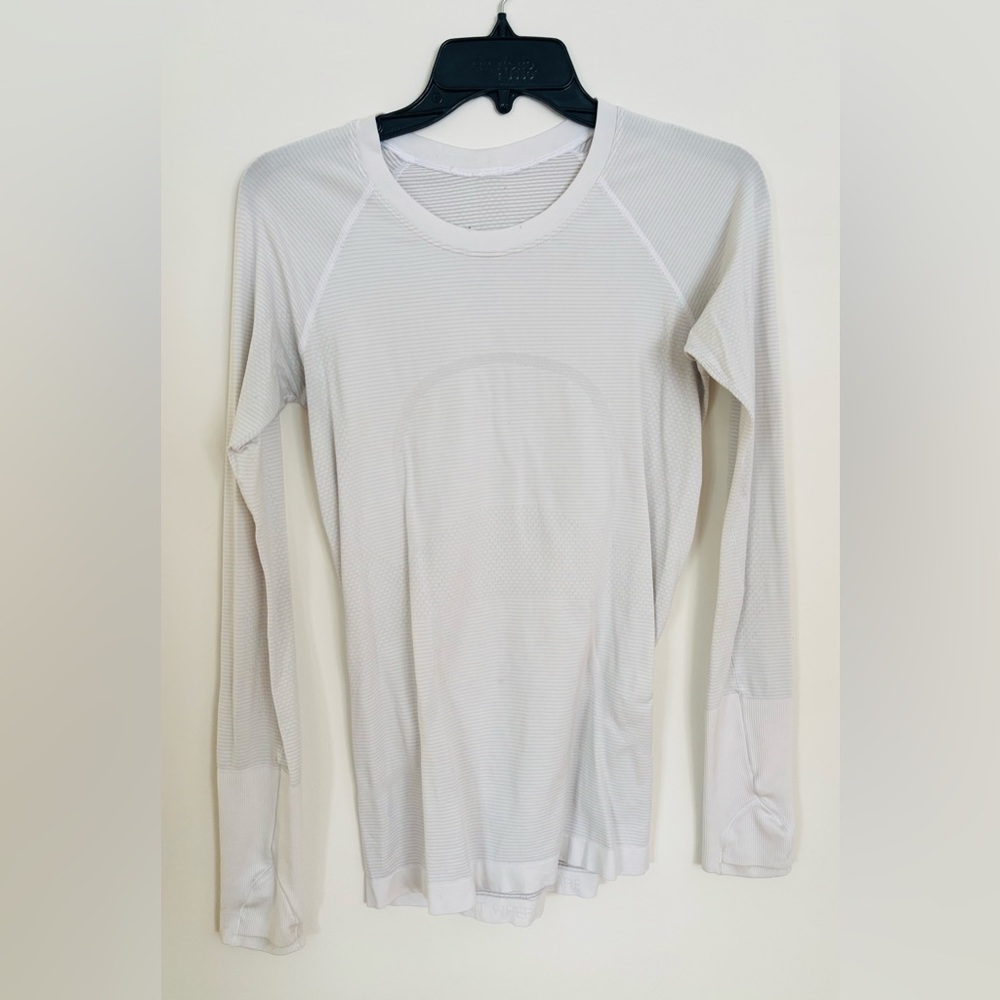 Lululemon Swiftly Tech Long Sleeve